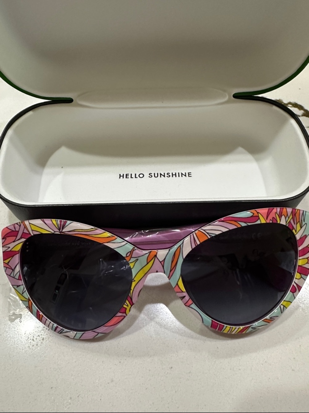kate spade Multicolor Floral Oversized Women’s Sunglasses - Pink/Yellow/Blue - Picture 2 of 4